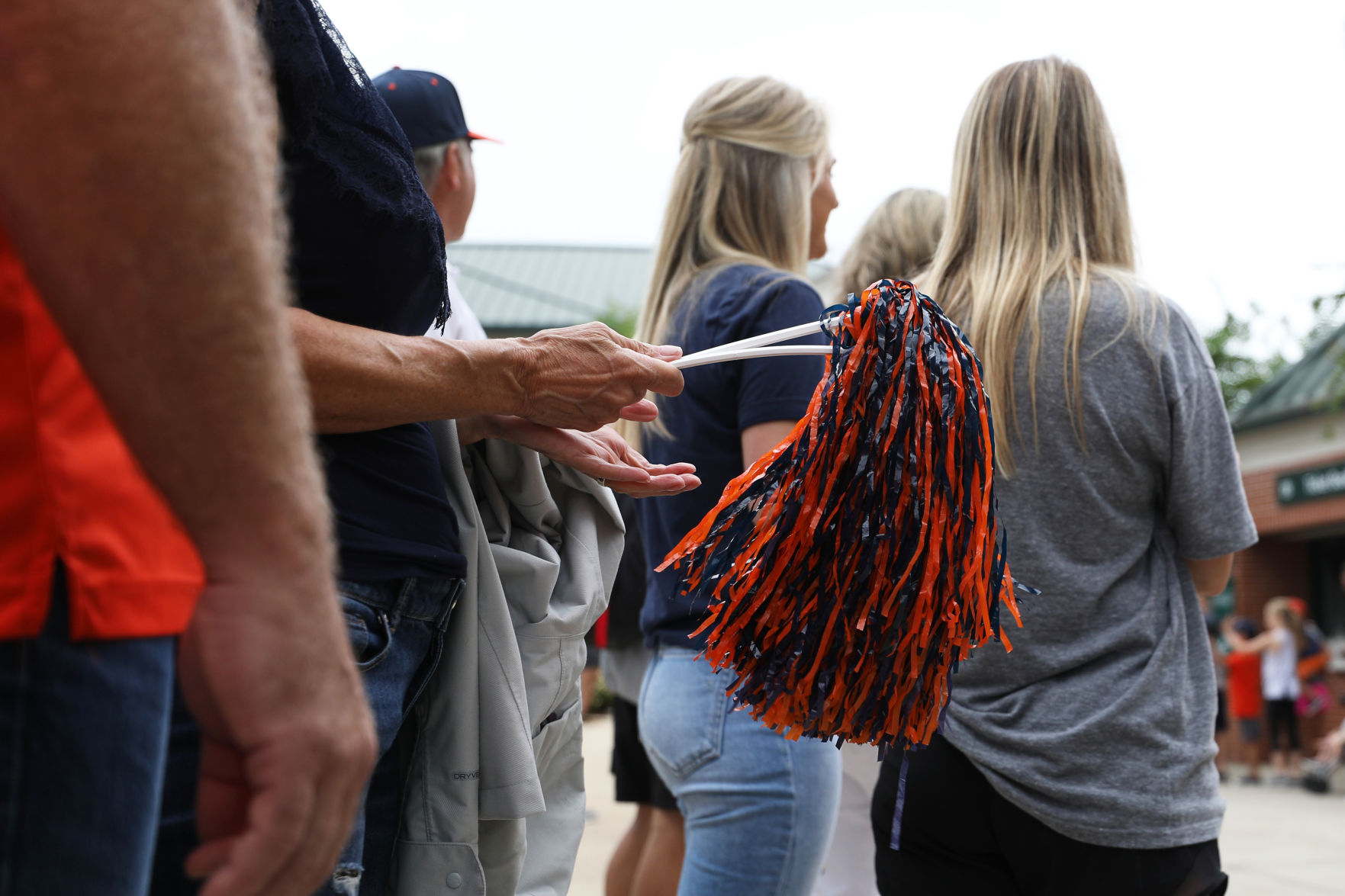 Auburn baseball Reverse Tiger Walk